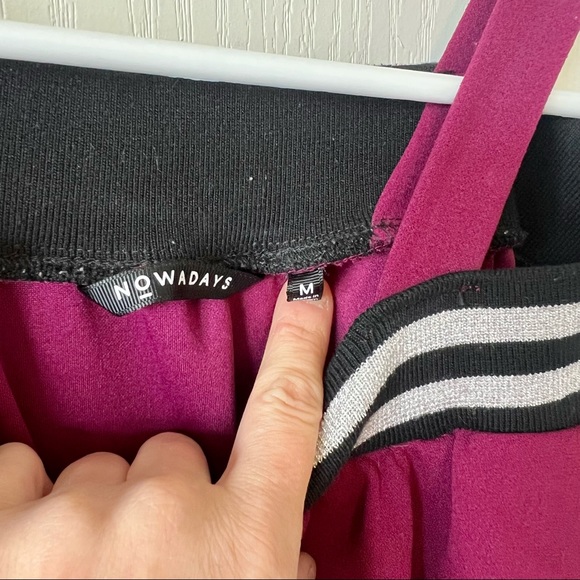 NOWADAYS Ruffled Cold Shoulder Girl’s Knit Jumpsuit—SZ. Medium (10/12) - Picture 3 of 13